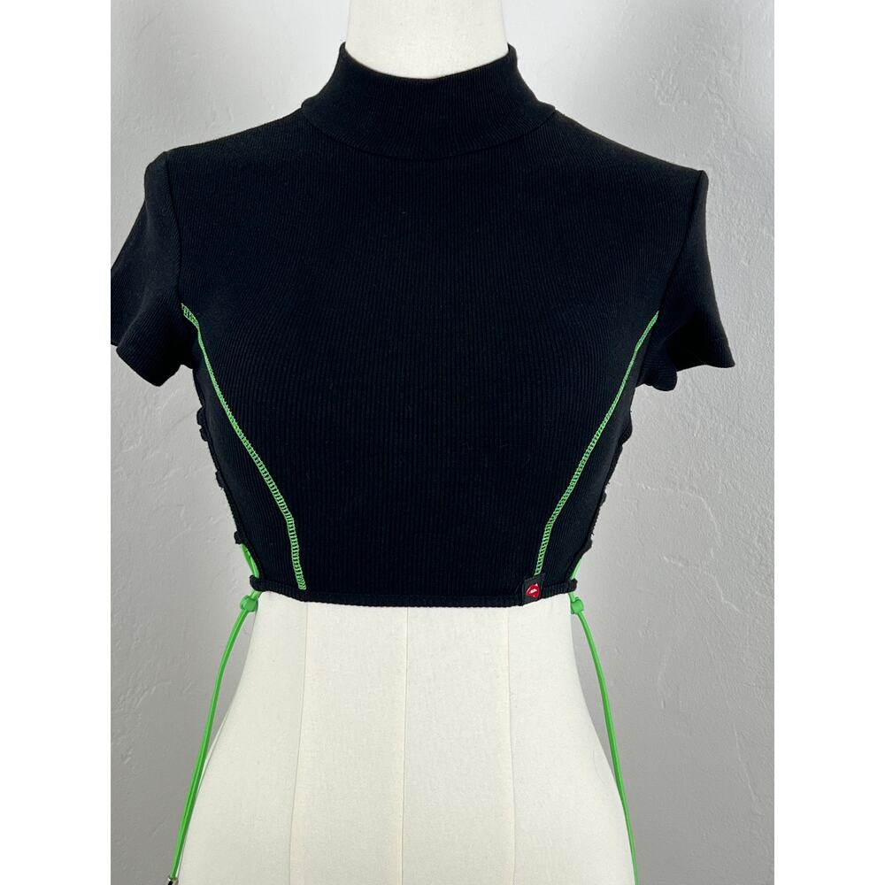 ALICE's LIPS Black Crop Ribbed Top w/Neon Green Laced Cording (Womens:  XS)